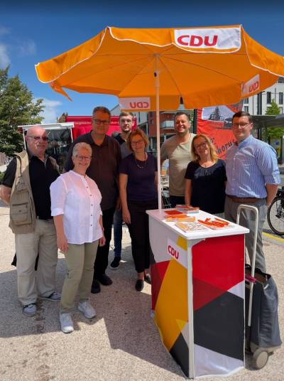 Sommer-Infostand am Gravensteiner Platz - Sommer-Infostand am Gravensteiner Platz